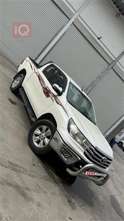 تويوتا هايلوكس